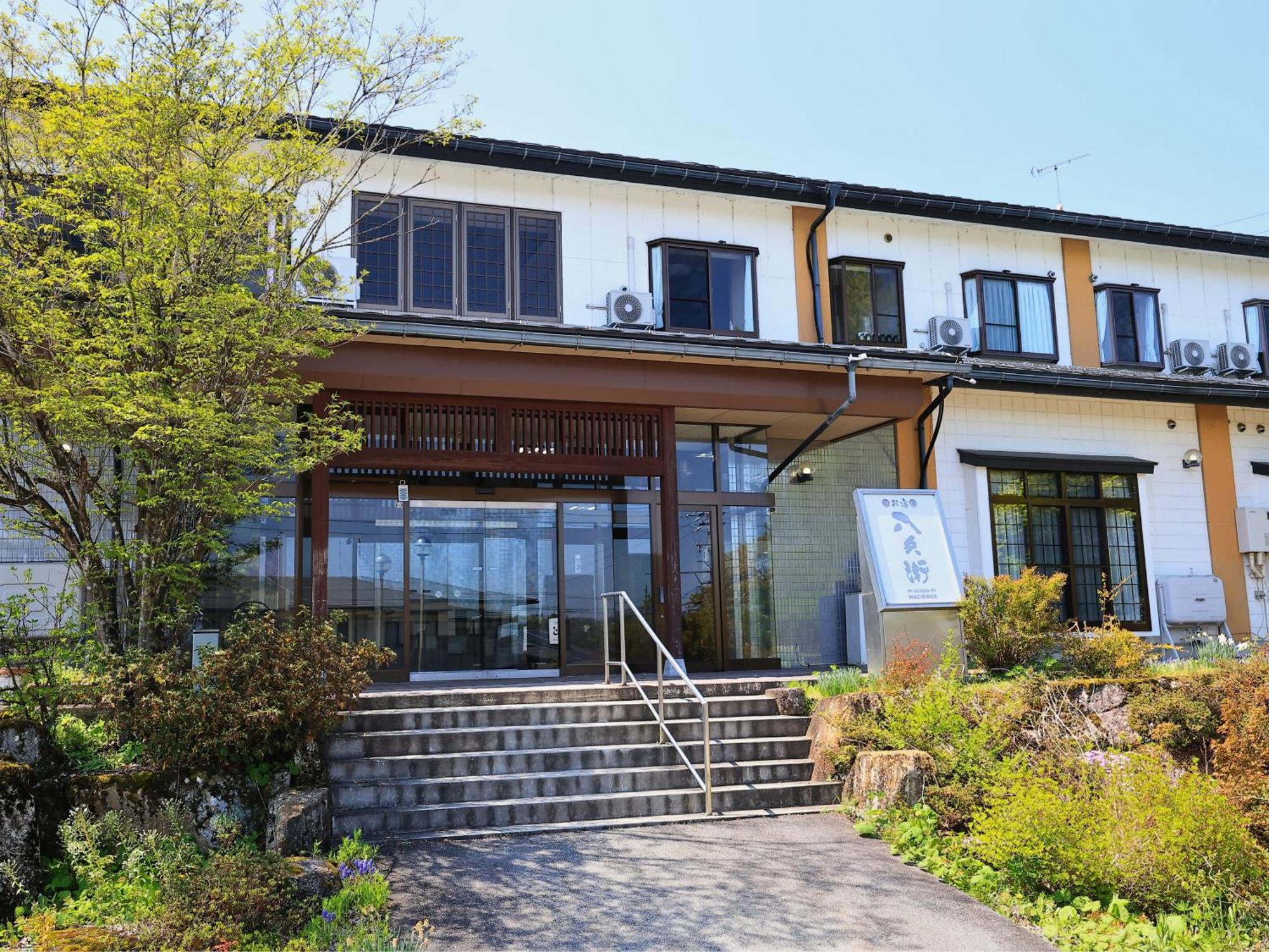 Oyado Hachibei Hotel Такаяма Екстериор снимка